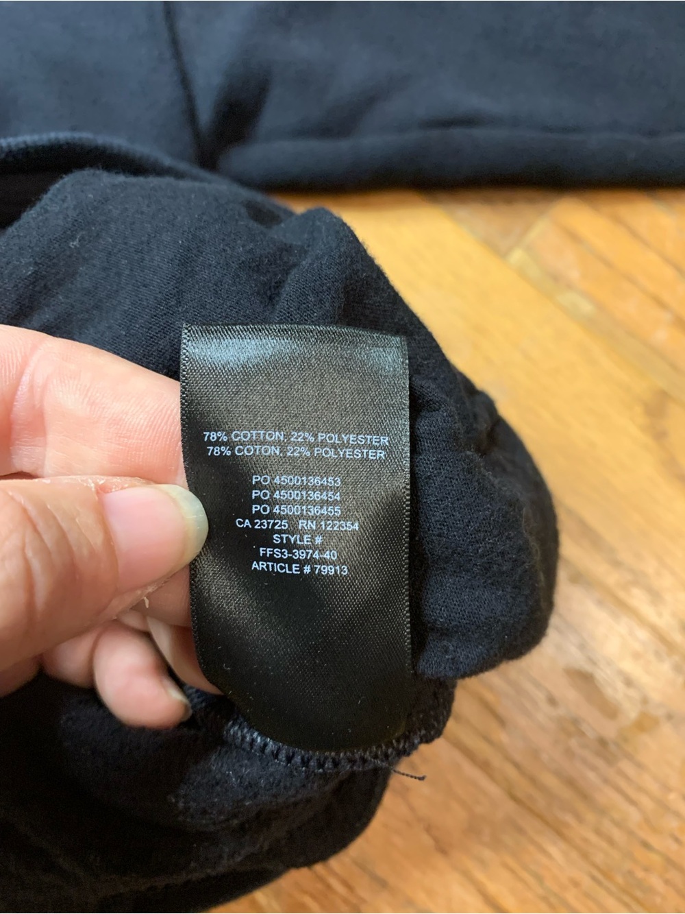 Tna Aritzia CozyAF Black 1/4 Zip Pullover Sweatshirt Size 1 (Small) - Picture 6 of 9